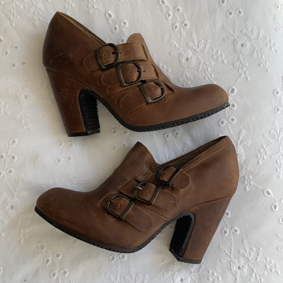 Fly London Leather Heels - Picture 7 of 7